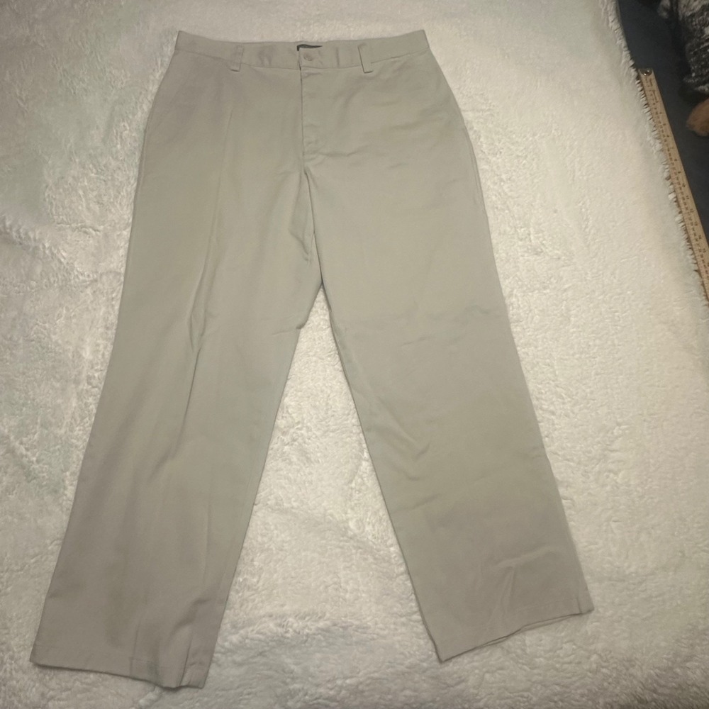 Dockers Men's Khaki Chino Pants 36x29 Flat Front Relaxed Fit Beige 100% Cotton